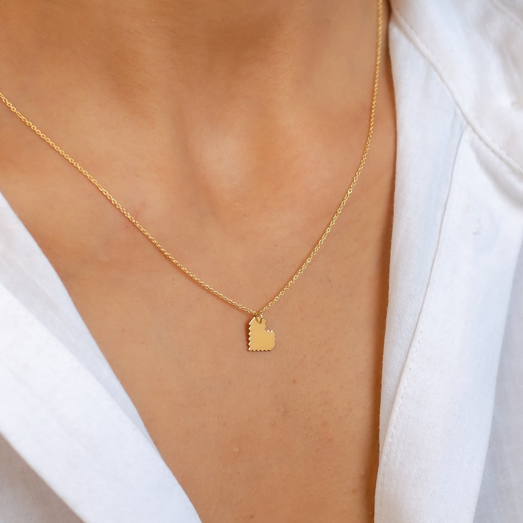 PIXEL HEART GOLD NECKLACE