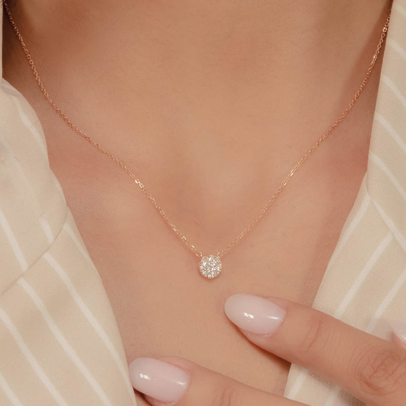 SPARKLE ROUND CLUSTER DIAMOND NECKLACE