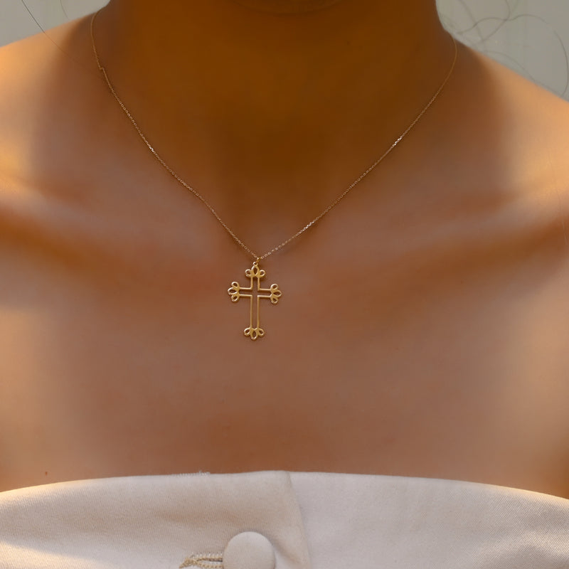UNIQUE STYLE CROSS GOLD NECKLACE
