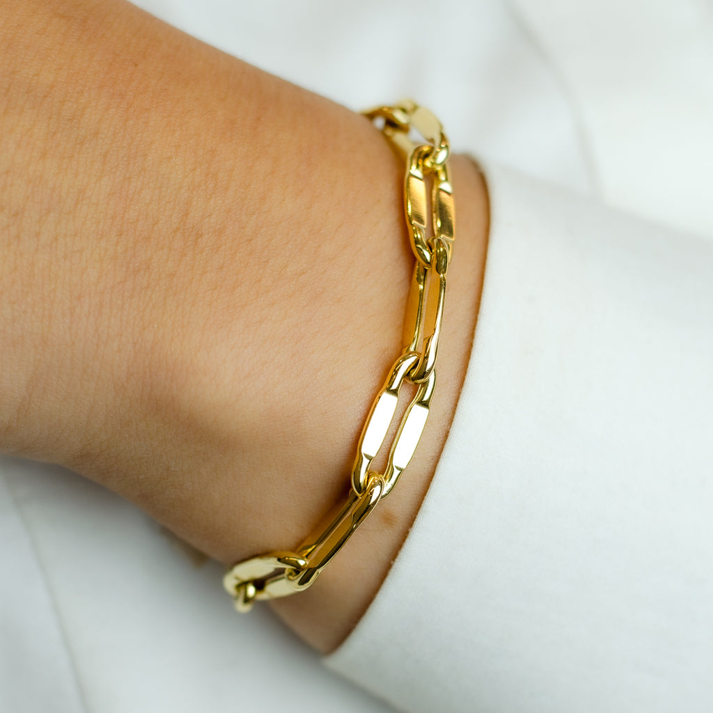 FLAT PAPER CLIP CHAIN GOLD BRACELET