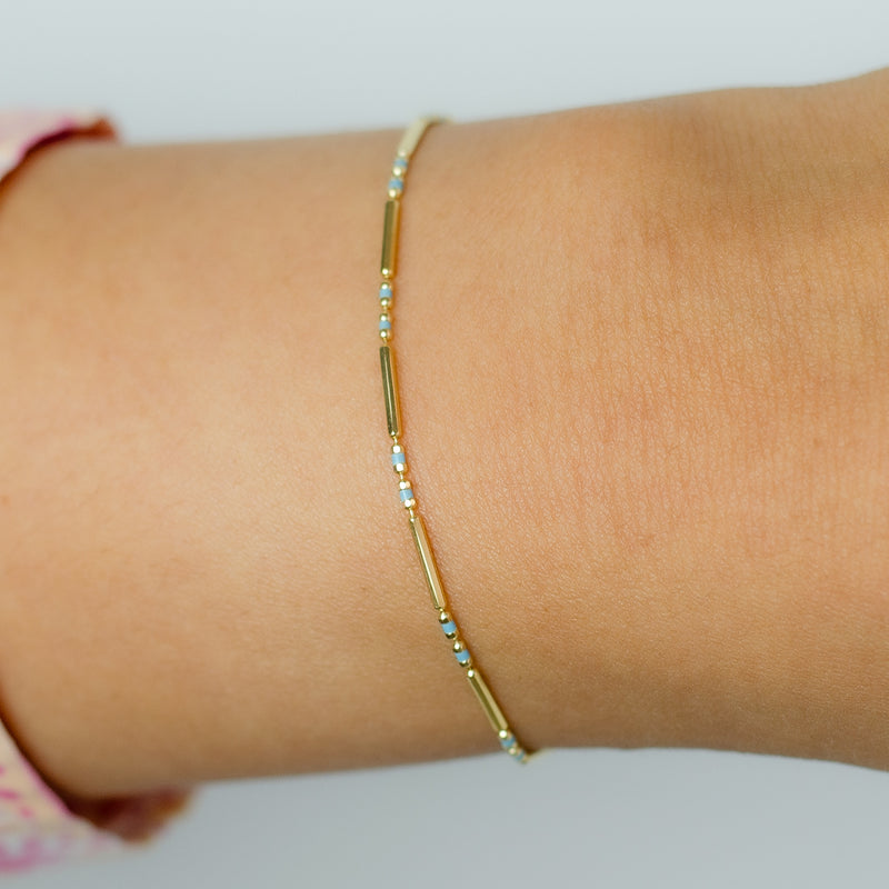 COLOURFUL SLEEK BEADS GOLD BRACELET