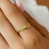 TWISTED TIE SHAPE GOLD RING