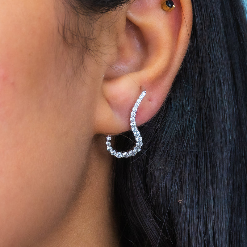 SPARKLING HOOK STUD DIAMOND EARRING