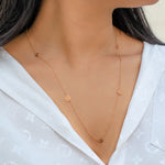 SIMPLE DROPPED ENGRAVED CIRCLE GOLD NECKLACE