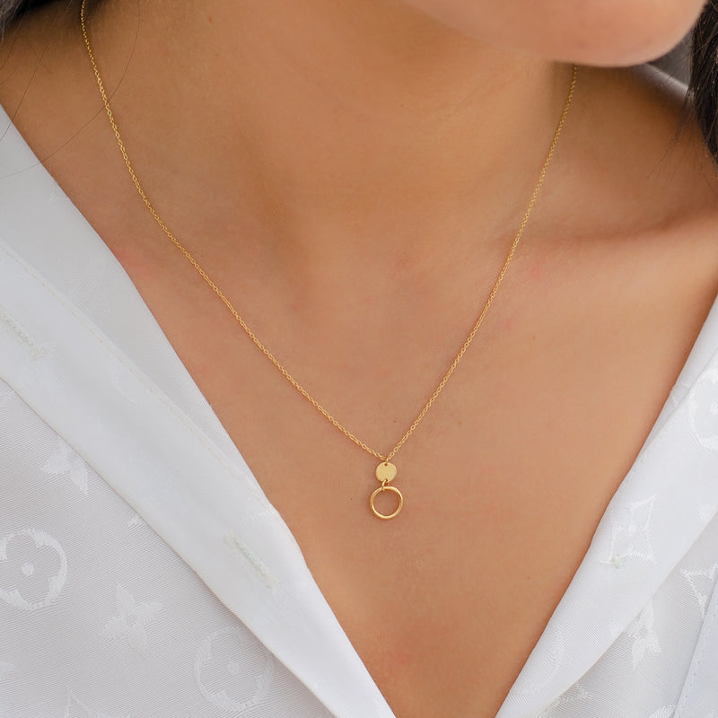 CLASSIC ATTACHED CIRCLE GOLD NECKLACE