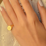 PLAIN LETTERS SIGNET GOLD RING