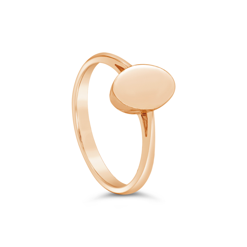 RADIANT OVAL GOLD RING