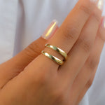 JOINED CIRCLES GOLD RING