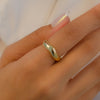 PUFFY WAVE GOLD RING