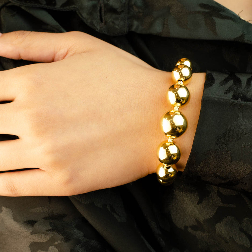 ALL ROUND HUGE SHINNY BALLS GOLD BRACELET