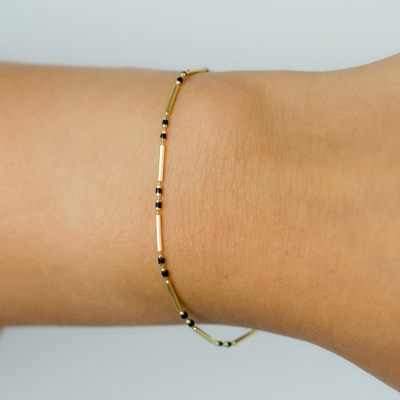 COLOURFUL SLEEK BEADS GOLD BRACELET