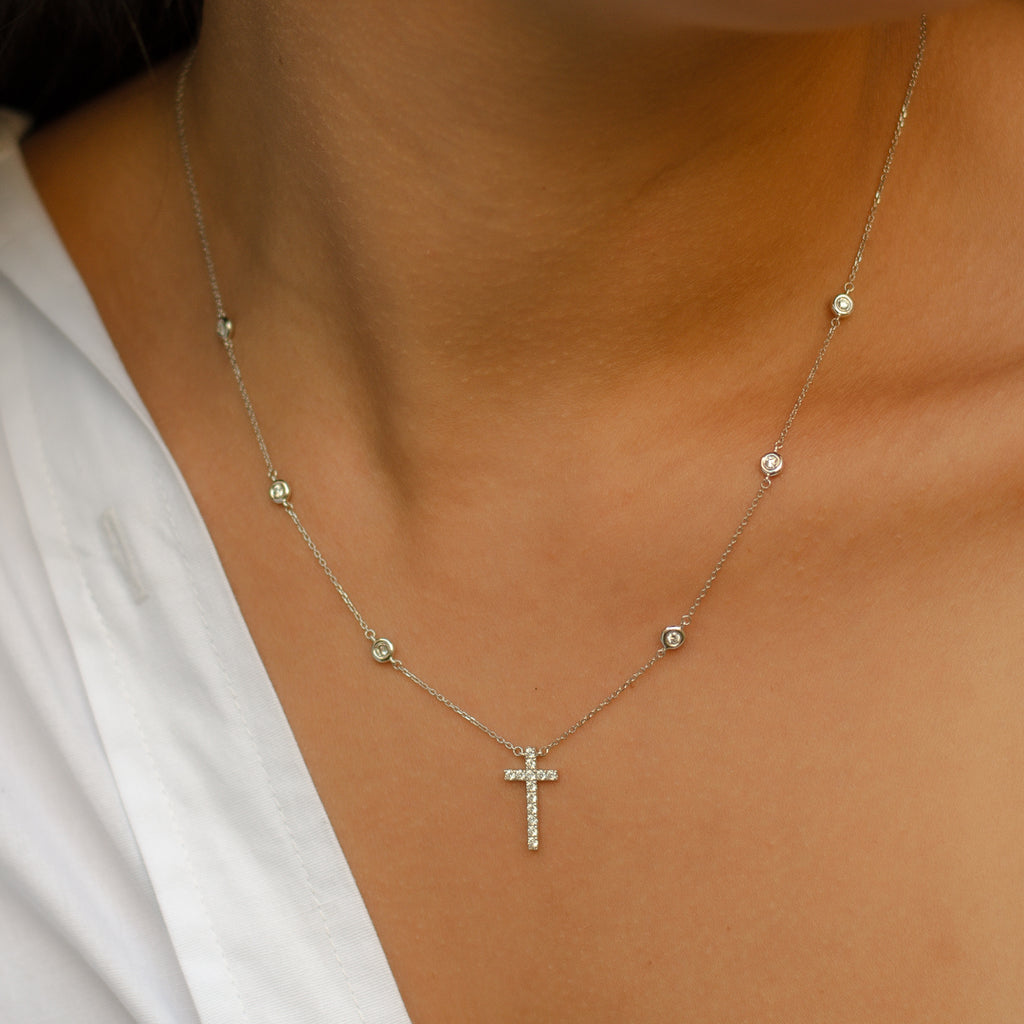 3 Carat Diamond Cross Necklace – Hamra Jewelers