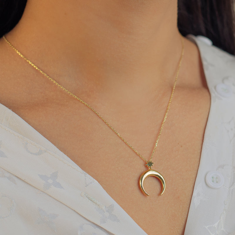 CRESCENT MOON WITH STAR GOLD NECKLACE