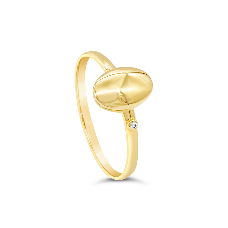 BLOWNED OVAL SHAPED DIAMOND RING