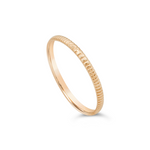 SLIM STRIP SHAPED GOLD BAND