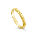 SHINNY THICK STRIPED BAND GOLD RING